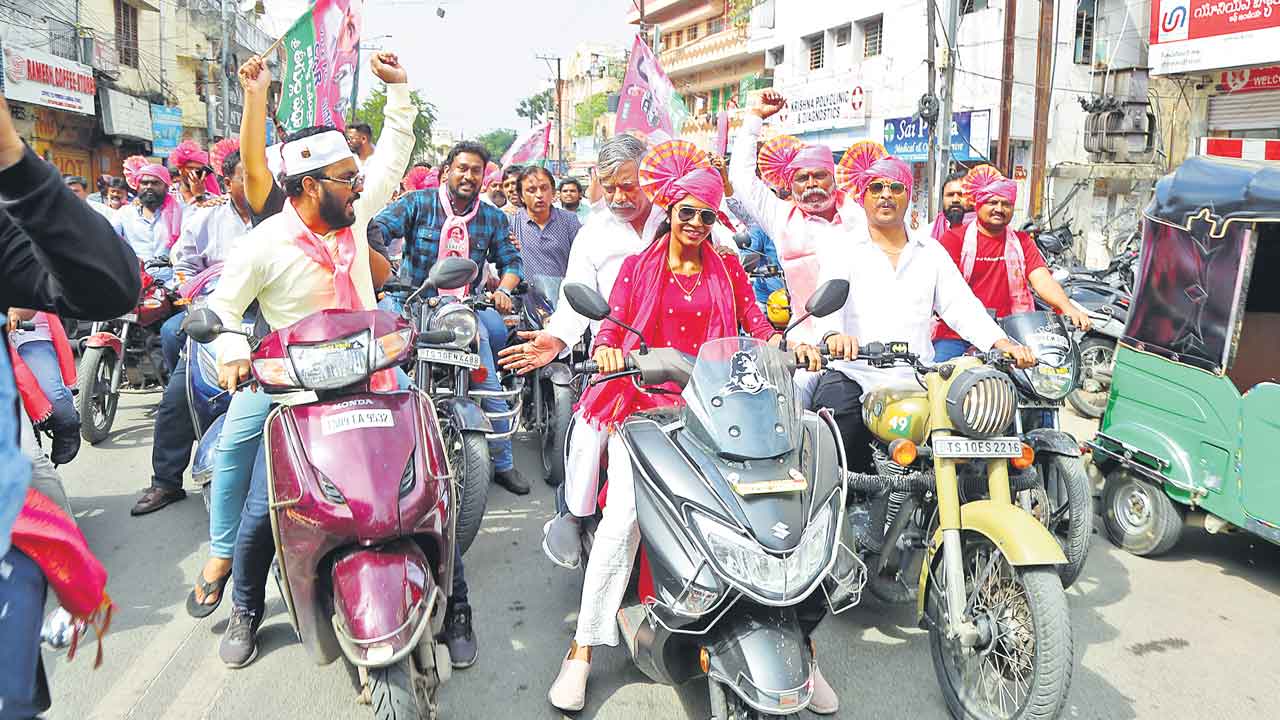 ఆచి తూచి.. ఆలోచించి ఓటెయ్యండి