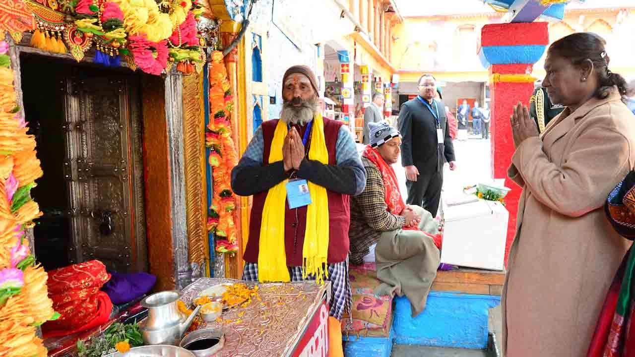 Droupadi Murmu | బద్రినాథ్‌ ఆలయాన్ని సందర్శించిన రాష్ట్రపతి ద్రౌపది ముర్ము