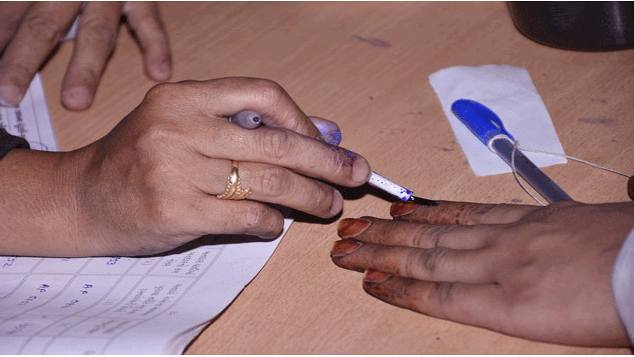 Telangana Assembly Elections 2023 | హైద‌రాబాద్‌లో మంద‌కొడిగా పోలింగ్ : న‌గ‌ర ఓట‌ర్ నిర్లిప్త‌త వీడాలి