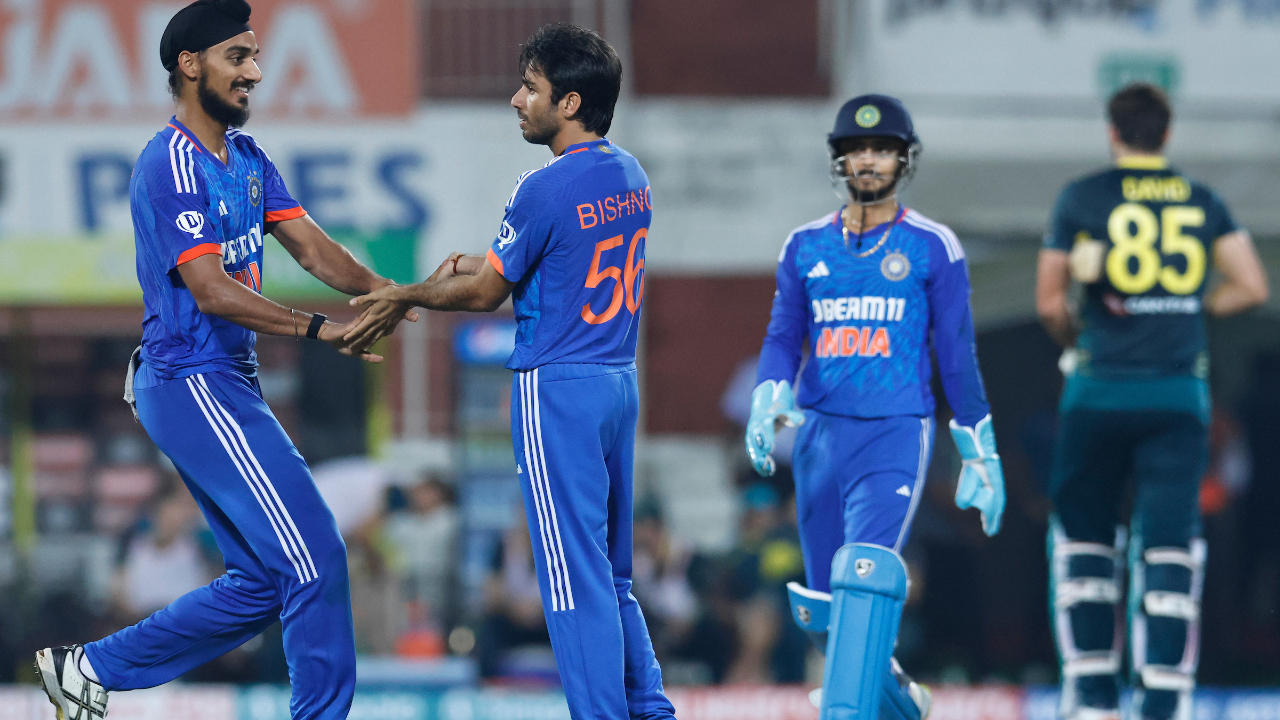 INDvsAUS T20I: కుర్రాళ్లు కుమ్మేశారు.. రెండో టీ20 భార‌త్‌దే..