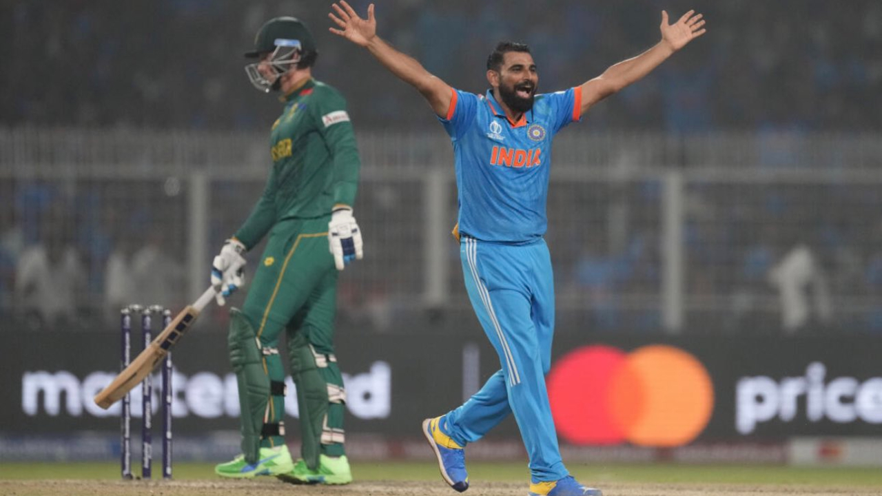 Mohammed Shami: వరల్డ్ కప్ అంటే నీ దేశంలో జరిగే గల్లీ టోర్నమెంట్ అనుకున్నావా? పాక్ మాజీ ఆటగాడిని ట్రోల్ చేసిన షమీ