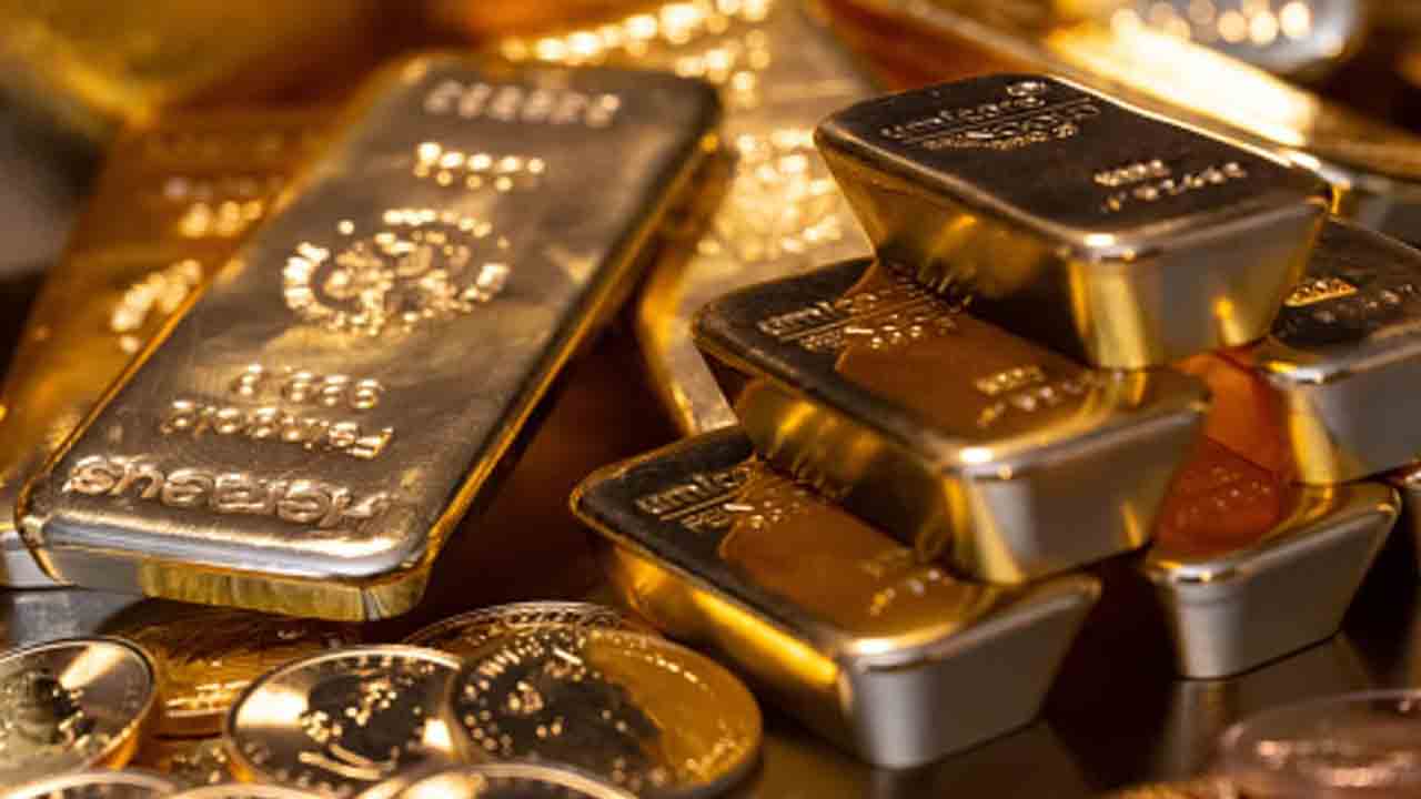 Gold Rates | 2000 డాలర్లు దాటిన ఔన్స్ బంగారం ధర.. కారణాలివేనా..!