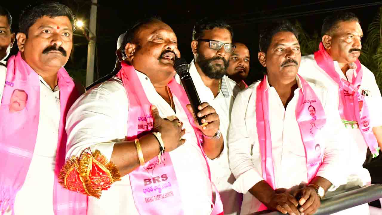 ఆంధ్రోళ్లకు ఇంకా ఆశ చావలె..