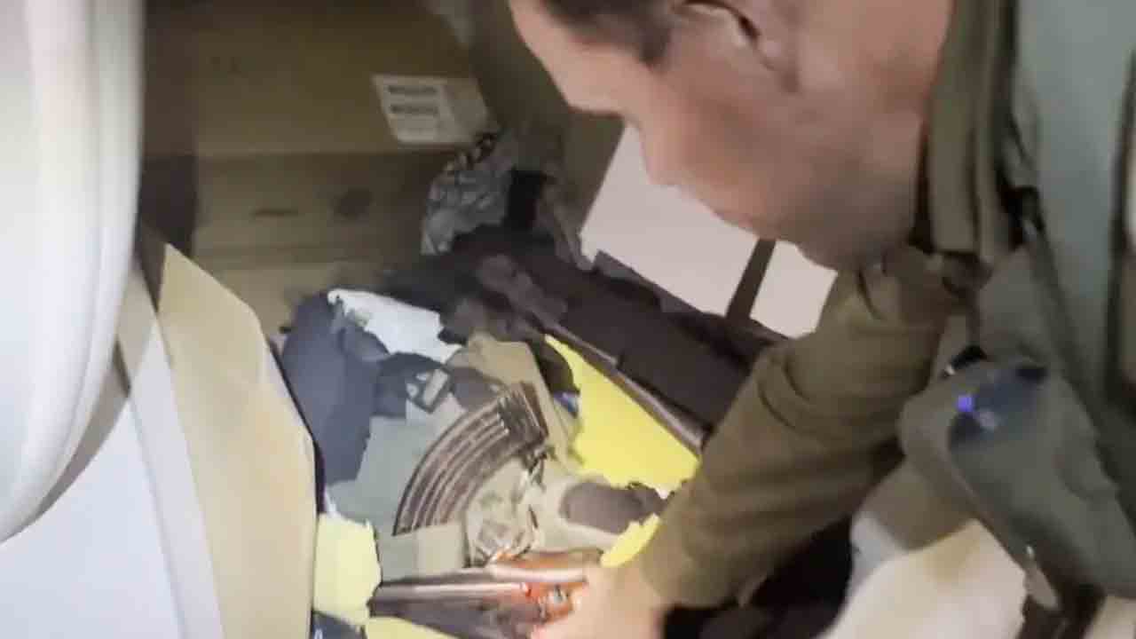 Israel – Hamas War | ఆసుపత్రి ఎంఆర్‌ఐ యూనిట్‌లో పెద్ద ఎత్తున ఆయుధాలు.. వీడియో రిలీజ్‌ చేసిన ఐడీఎఫ్‌