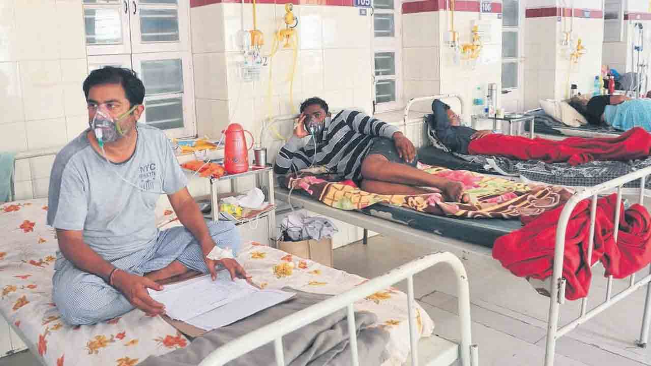 పేదలకు వరం..సర్కారు వైద్యం