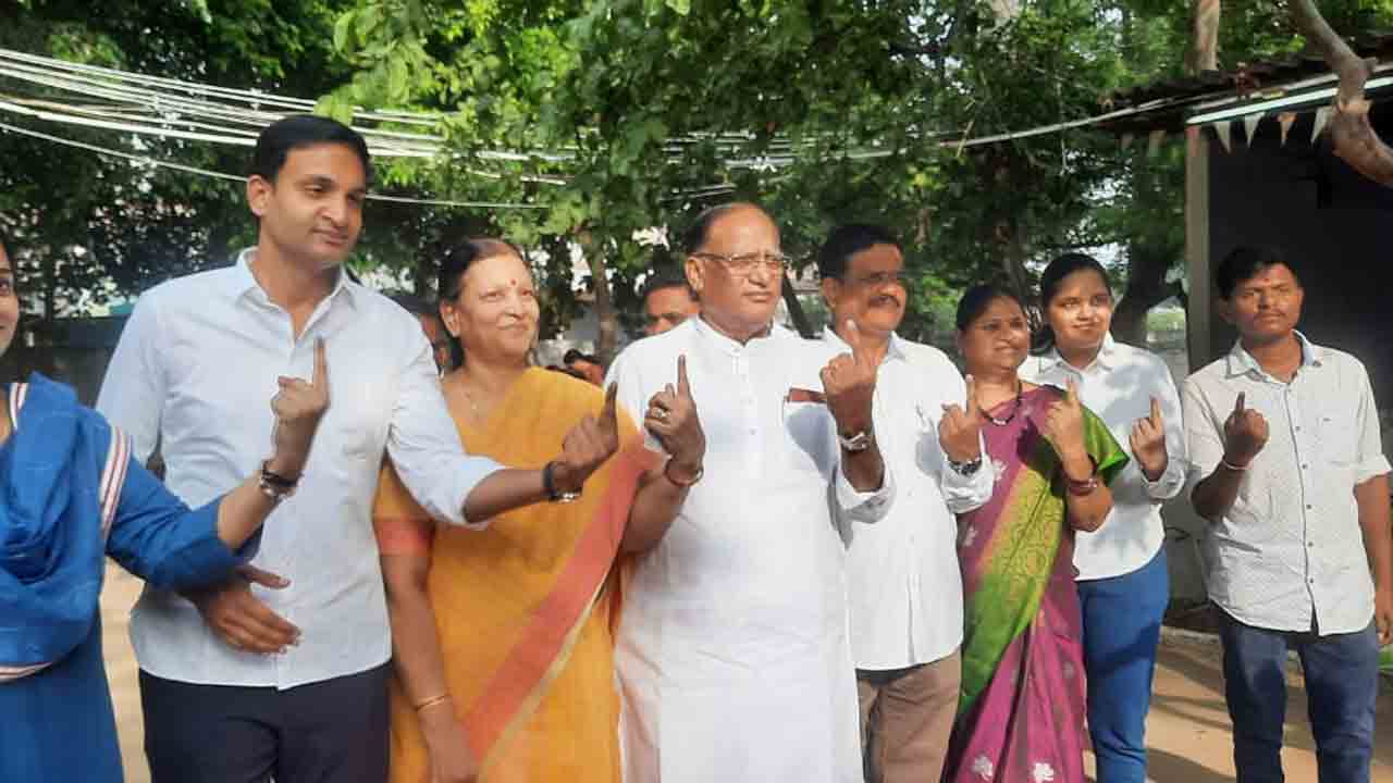 Gutta Sukhender Reddy