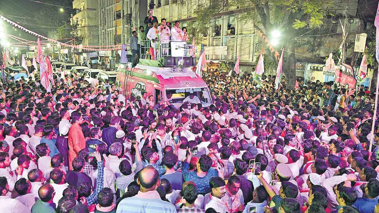 తారక రాముని మాటే మంత్రం