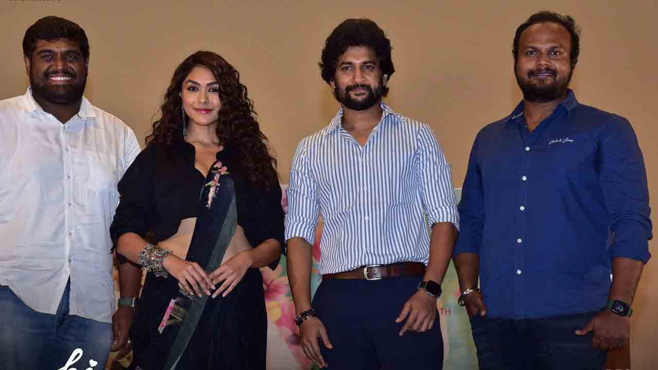 Hi Nanna | హాయ్‌నాన్న నా కెరీర్‌లో బెస్ట్‌ రోల్‌ : మృణాళ్‌ ఠాకూర్