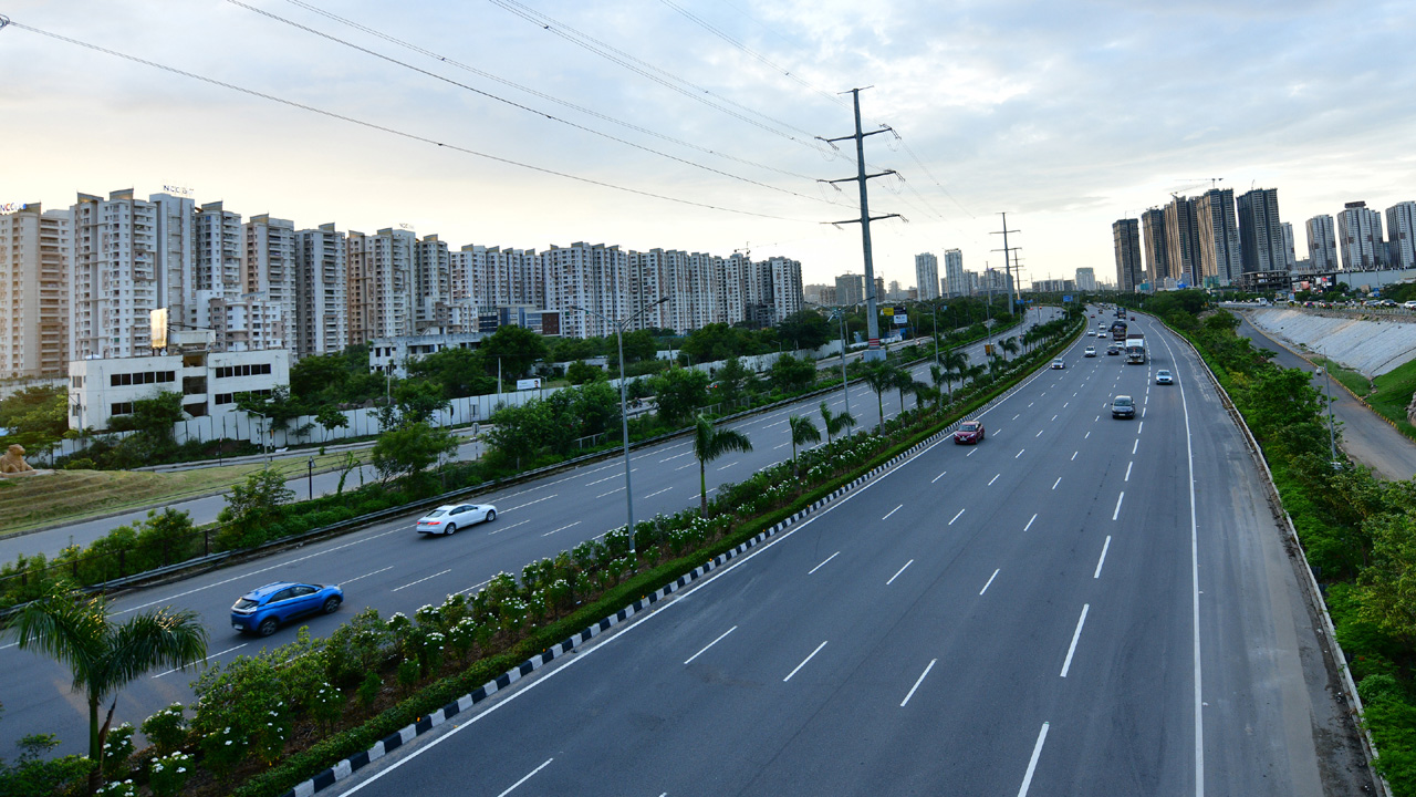 Hyderabad | పెట్టుబడులకు కేరాఫ్‌ ఓఆర్‌ఆర్‌.. కోర్‌సిటీని మించి ఔటర్‌ చుట్టూ అభివృద్ధి