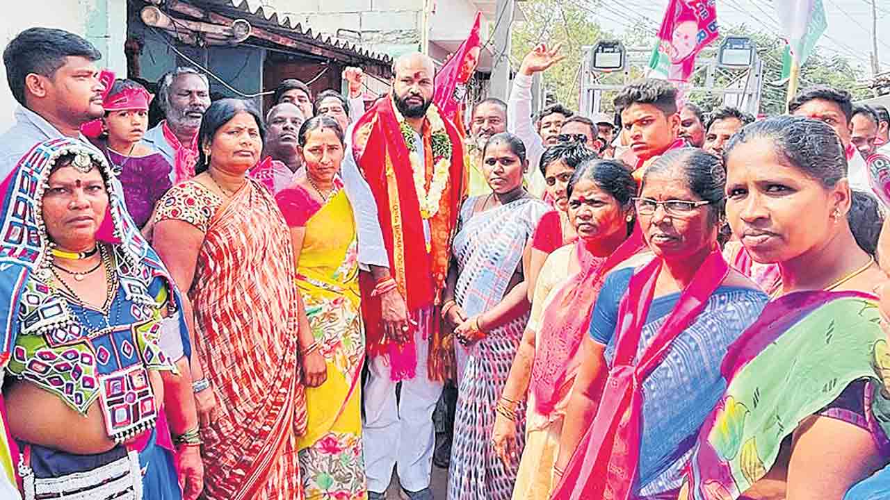 సీఎం కేసీఆర్‌కు అండగా ఉంటాం