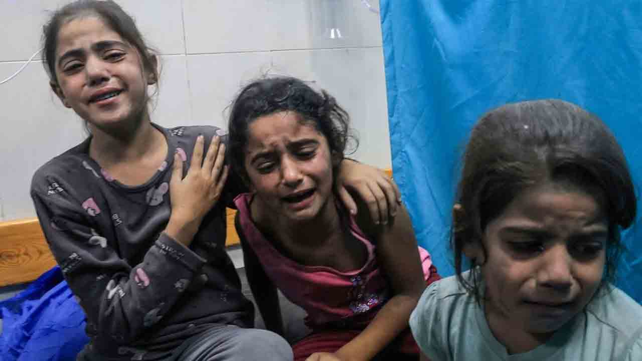 గాజా దవాఖానపై ఇజ్రాయెల్‌ దాడులు