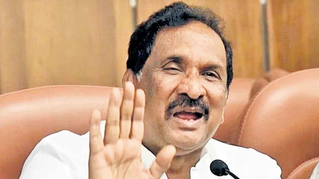 రైతులకు కరెంట్‌ కష్టాలు నిజమే