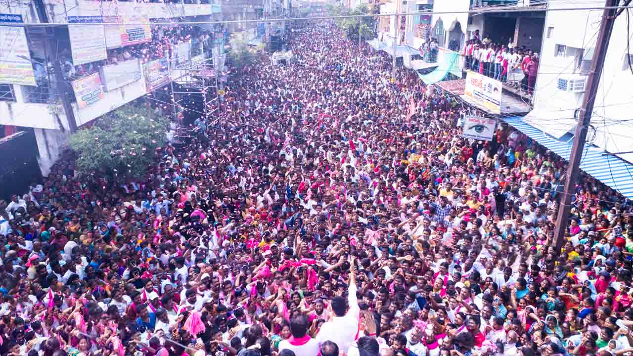 రాబందు కాంగ్రెస్‌ను తరిమికొట్టండి