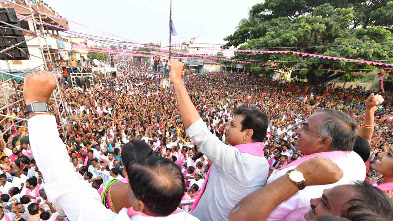 కేసీఆర్‌ బొండిగ పిసికే కుట్ర