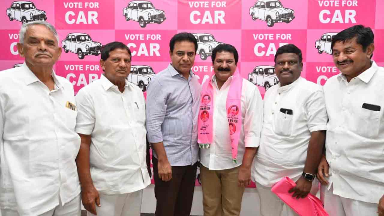 BRS Party | బీఆర్ఎస్‌లో చేరిన అలుగుబెల్లి అమ‌రేంద‌ర్ రెడ్డి.. గులాబీ కండువా క‌ప్పిన కేటీఆర్