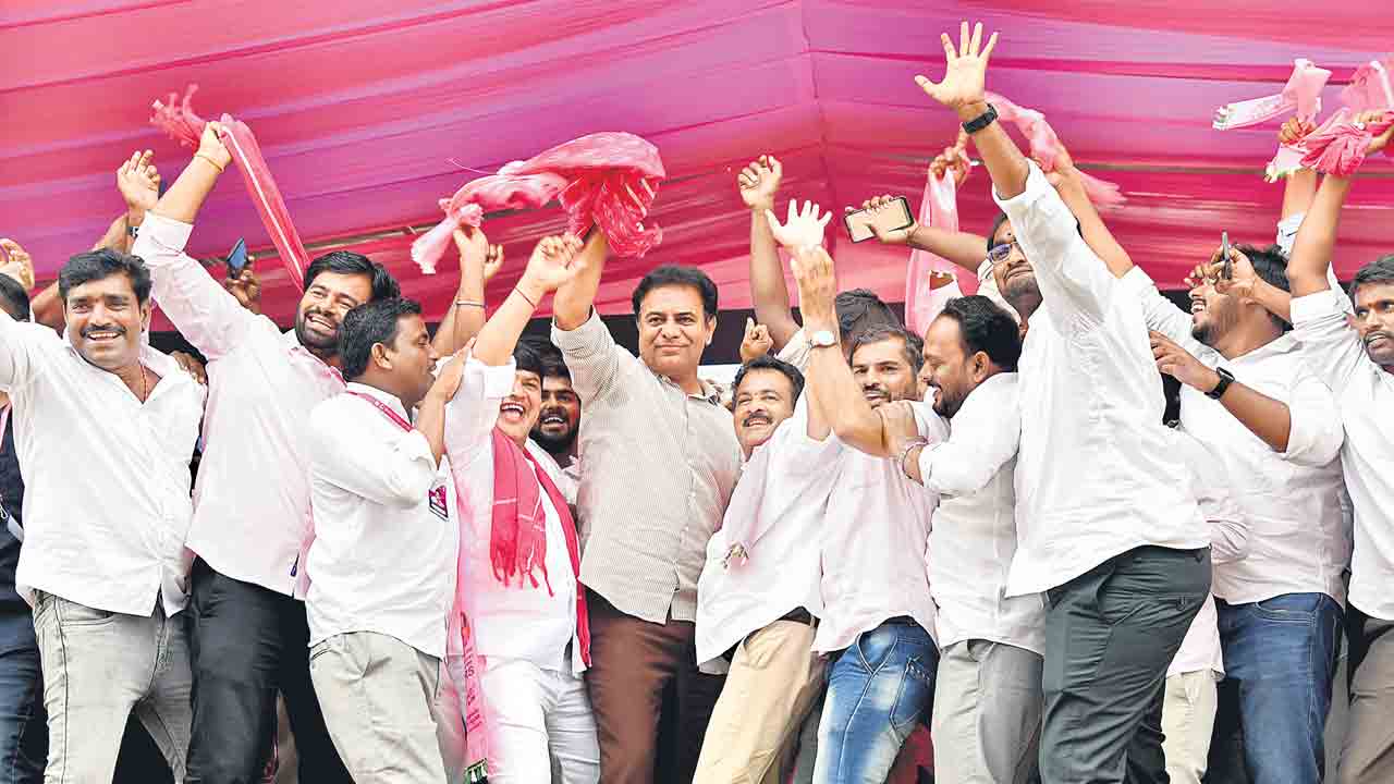 30న కేసీఆర్ సినిమా బ్లాక్బస్టరే