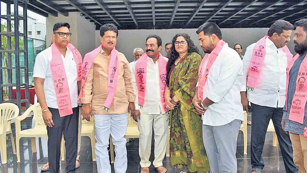 కూకట్‌పల్లిలో కాంగ్రెస్‌, జనసేనకు బిగ్‌షాక్‌