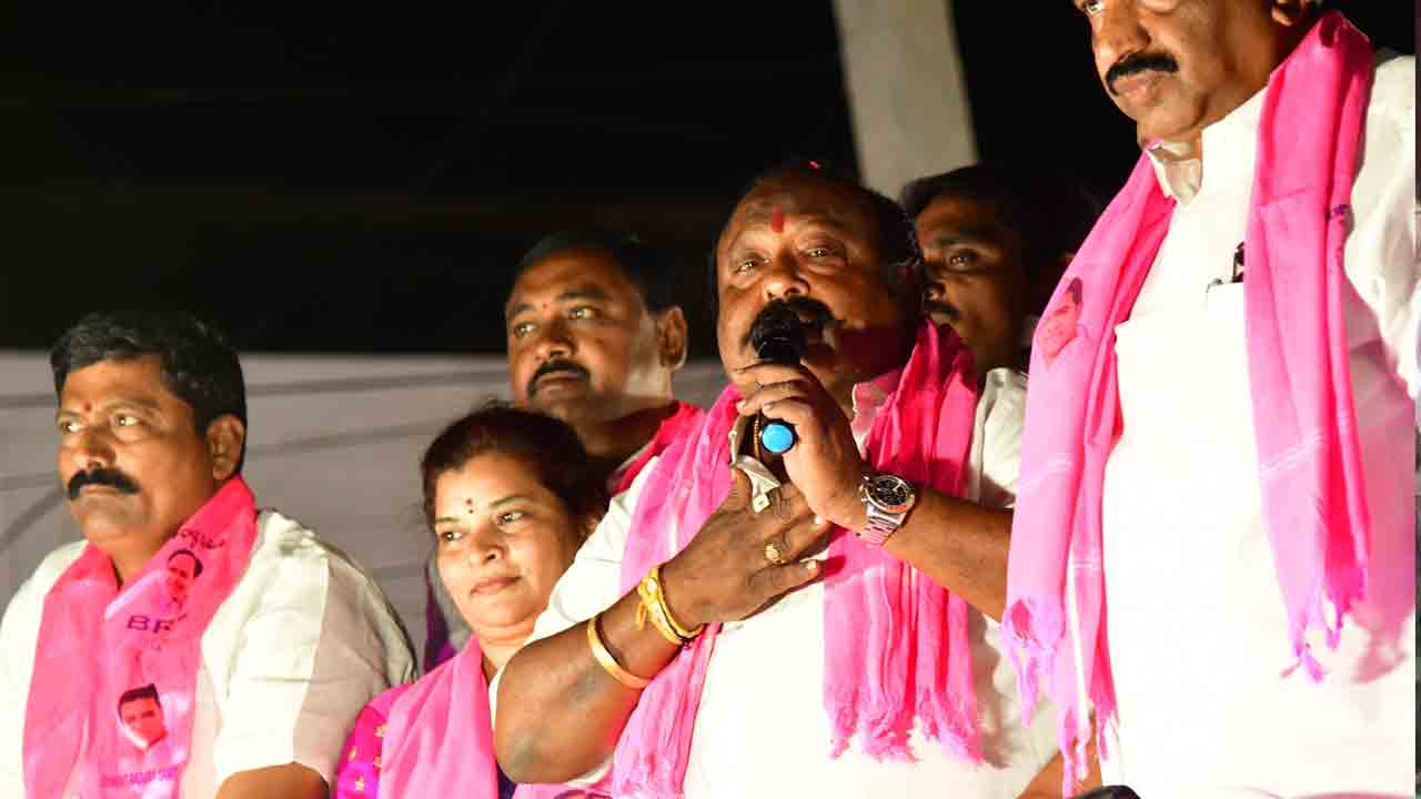 కాంగ్రెస్‌కు ఓటేస్తే కరెంటు రాదు