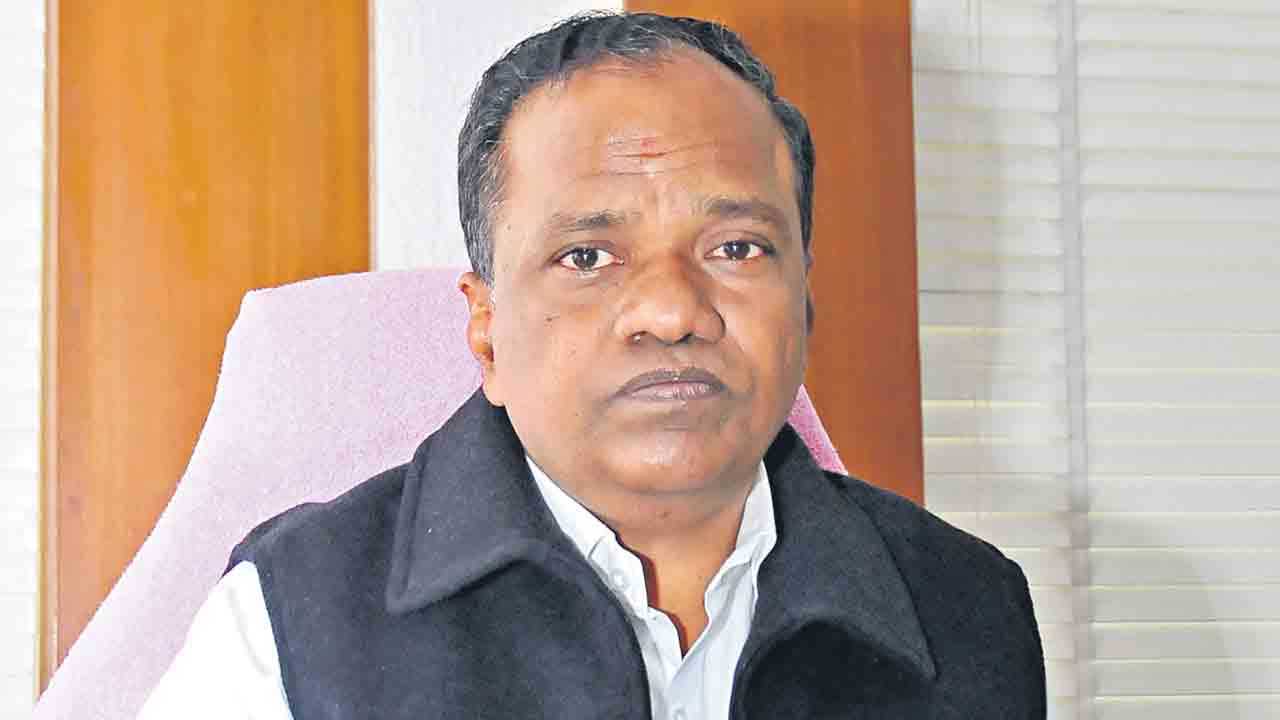 Koleti Damodar | రాష్ట్రమంతటా బీఆర్‌ఎస్‌ ప్రభంజనమే : కోలేటి దామోదర్‌