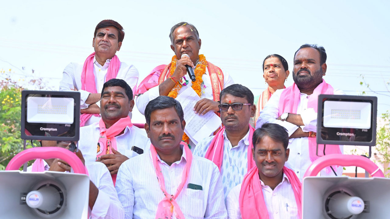 నిర్వాసితులను మోసంచేసింది కాంగ్రెస్సే