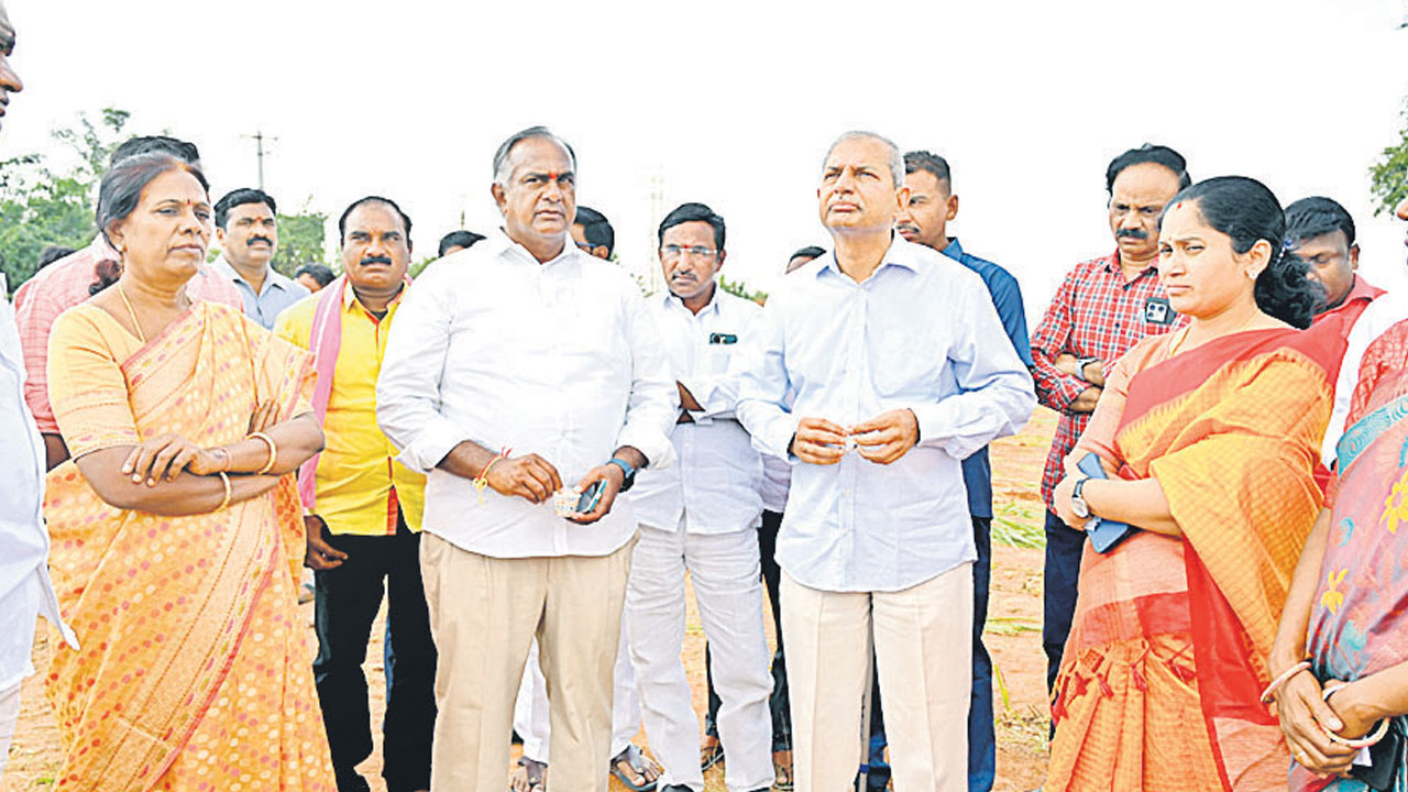 సీఎం సభను విజయవంతం చేయాలి