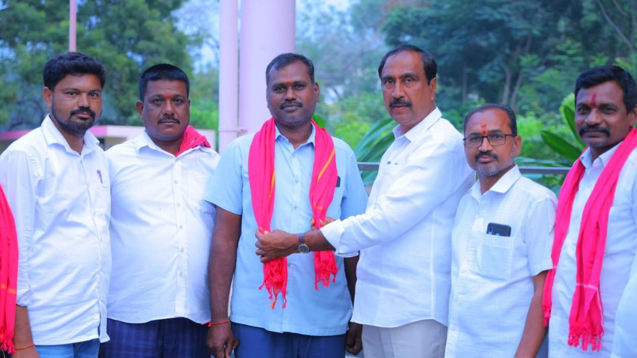 బీఆర్‌ఎస్‌తోనే అభివృద్ధి, సంక్షేమం