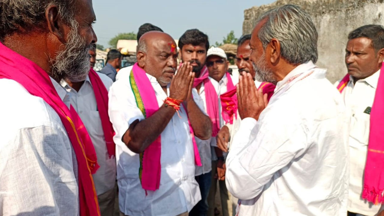 కాంగ్రెస్‌కు ప్రజాక్షేత్రంలో బుద్ధి చెప్పాలి