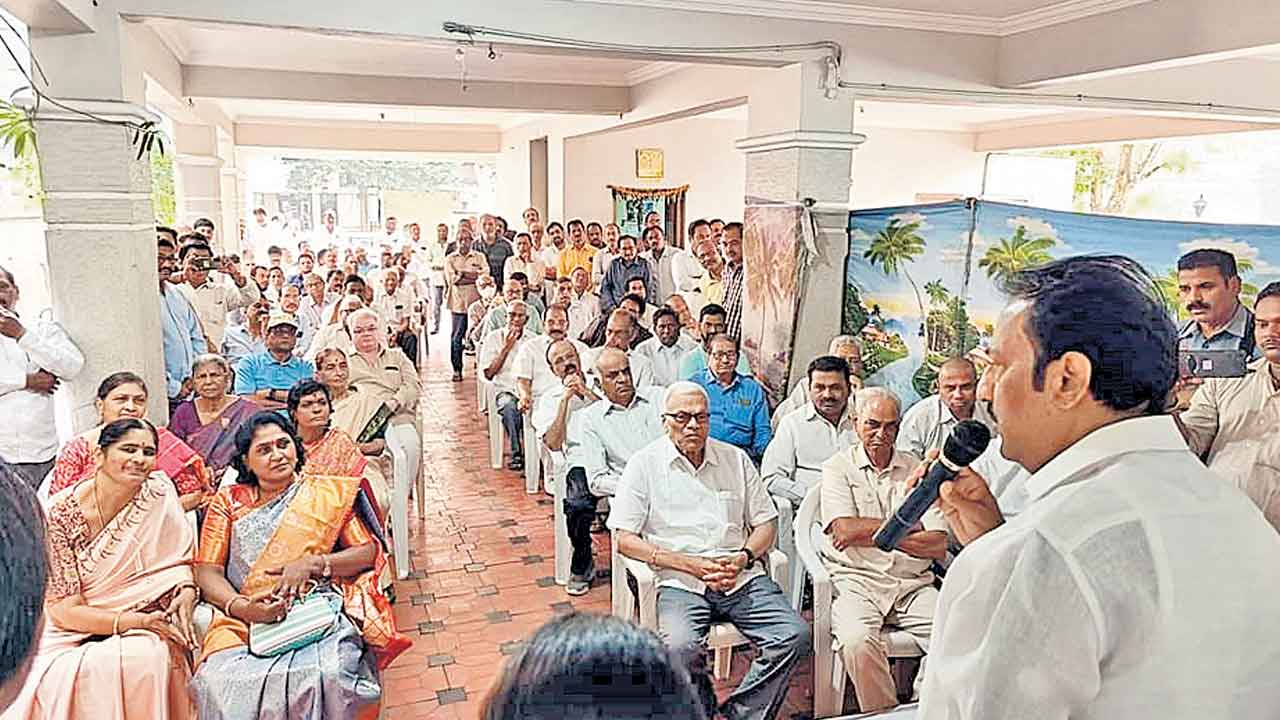 సంక్షేమ పాలన బీఆర్‌ఎస్‌తోనే సాధ్యం 