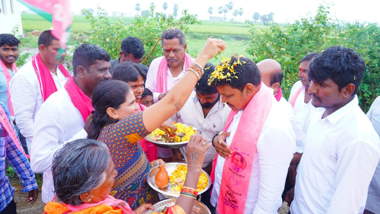 24 గంటల కరెంట్‌ ఇస్తున్న ఏకైక రాష్ట్రం తెలంగాణ