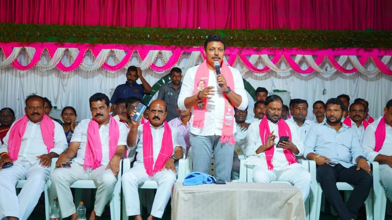 కార్యకర్తలు సైనికుల్లా పని చేయాలి