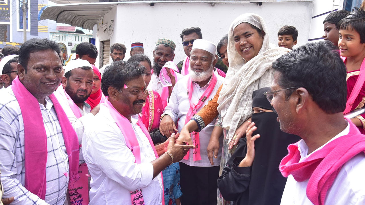 కాంగ్రెస్‌ను నమ్మితే గోస పడుతాం