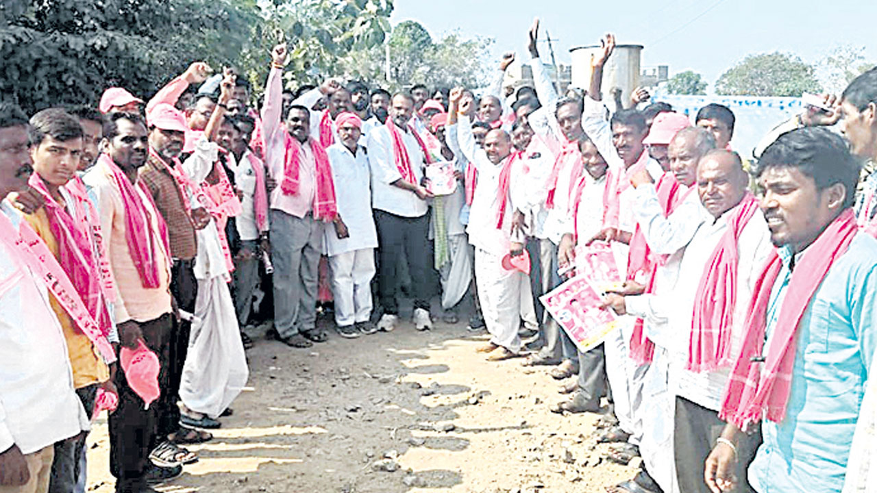 కాంగ్రెస్‌, బీజేపీని నమ్మవద్దు