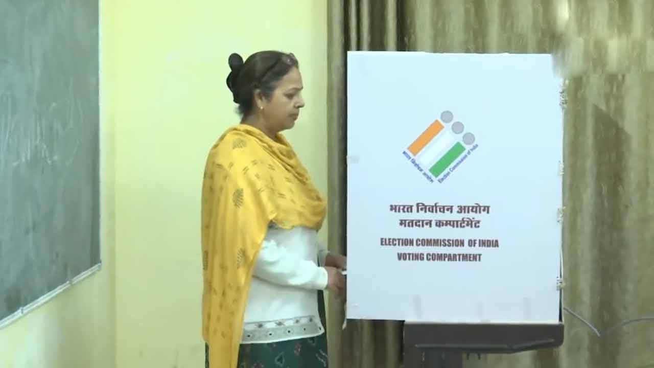 Madhya Pradesh Elections | మధ్యప్రదేశ్‌లో ప్రారంభమైన పోలింగ్‌.. 230 స్థానాలకు ఒకే విడుతలో ఎన్నికలు