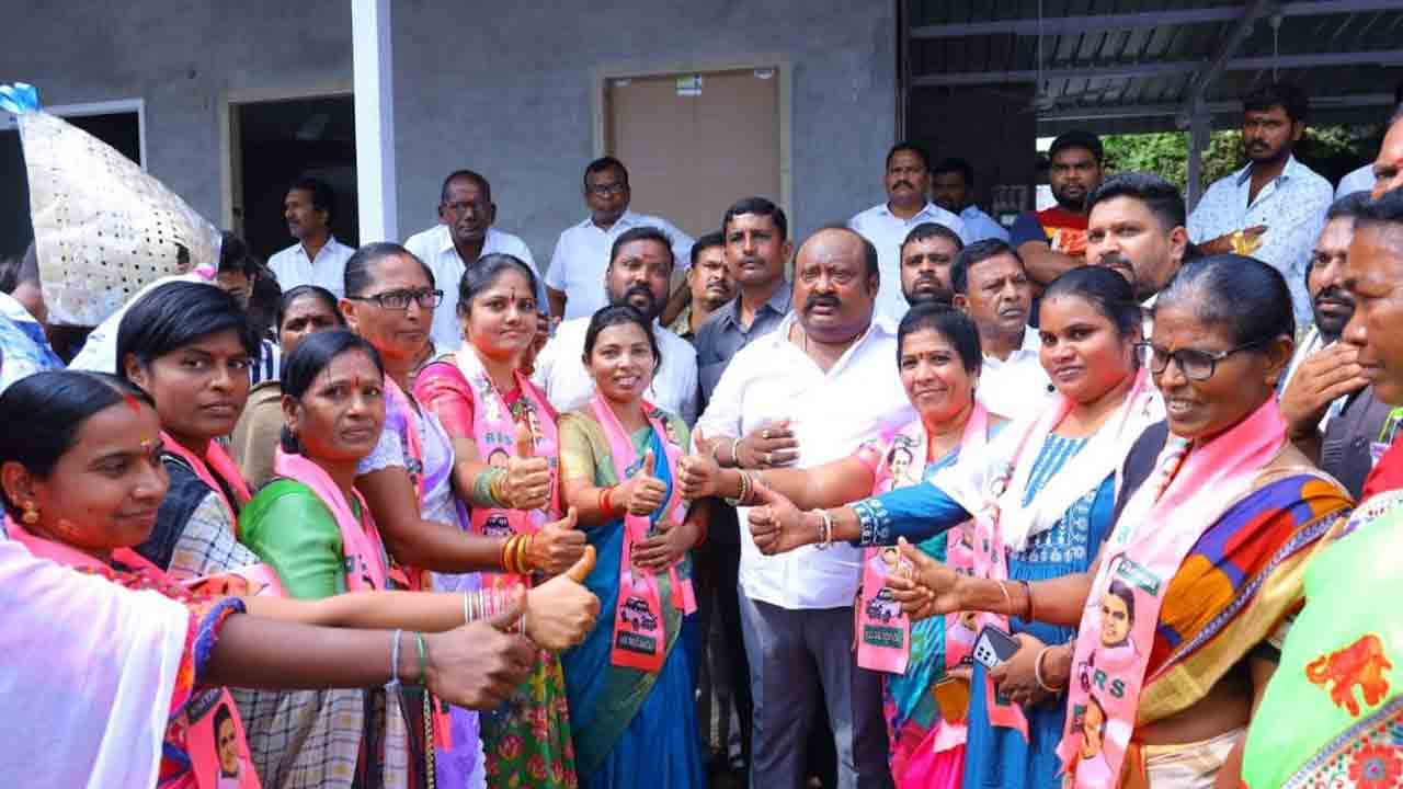 బీఆర్‌ఎస్‌లో చేరికల జోష్‌