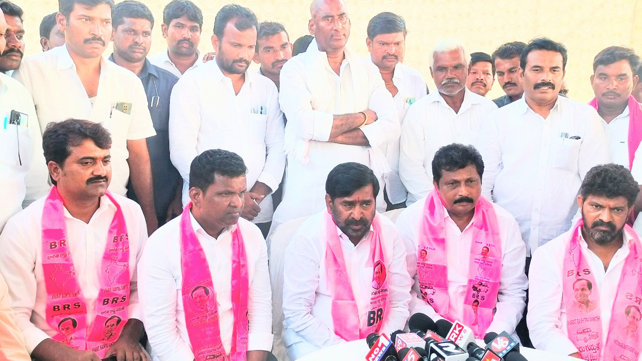 కాంగ్రెస్‌తో ఒరిగేదేమీ లేదు