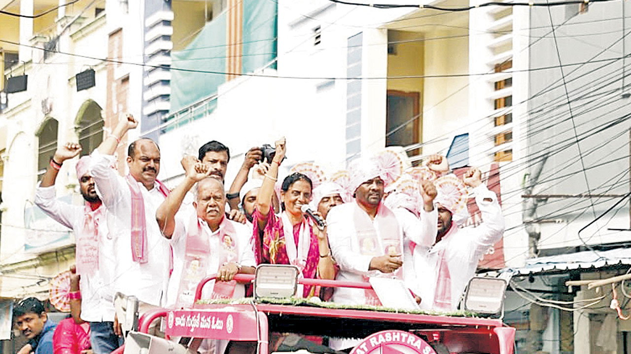 మన పధకాలు దేశానికే ఆదర్శం