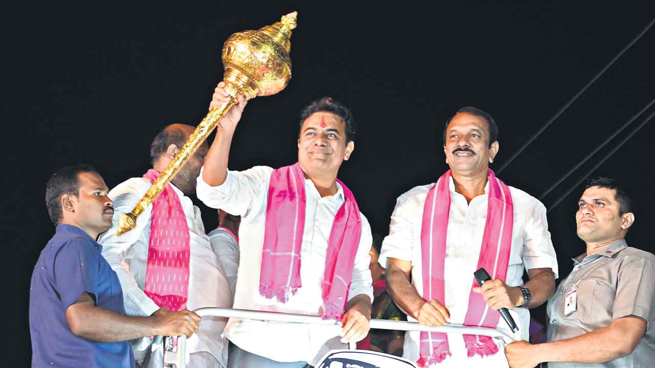 జాబ్‌ క్యాలెండర్‌ ప్రకటిస్తాం