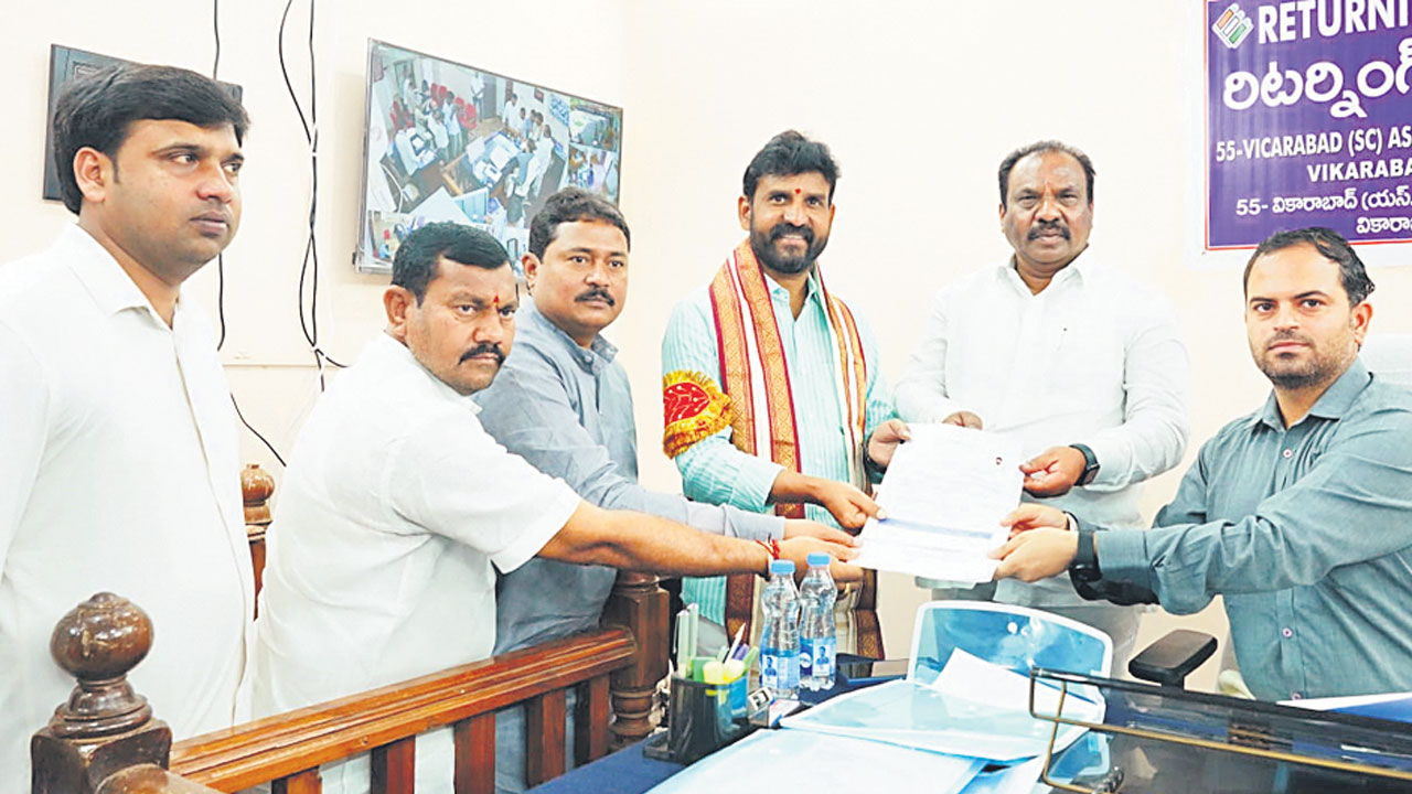 4 స్థానాలు.. 146 నామినేషన్లు