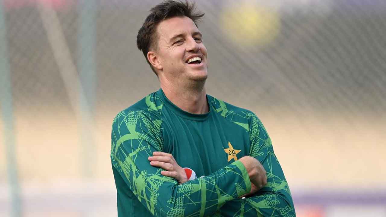 మోర్కెల్‌ రాజీనామా