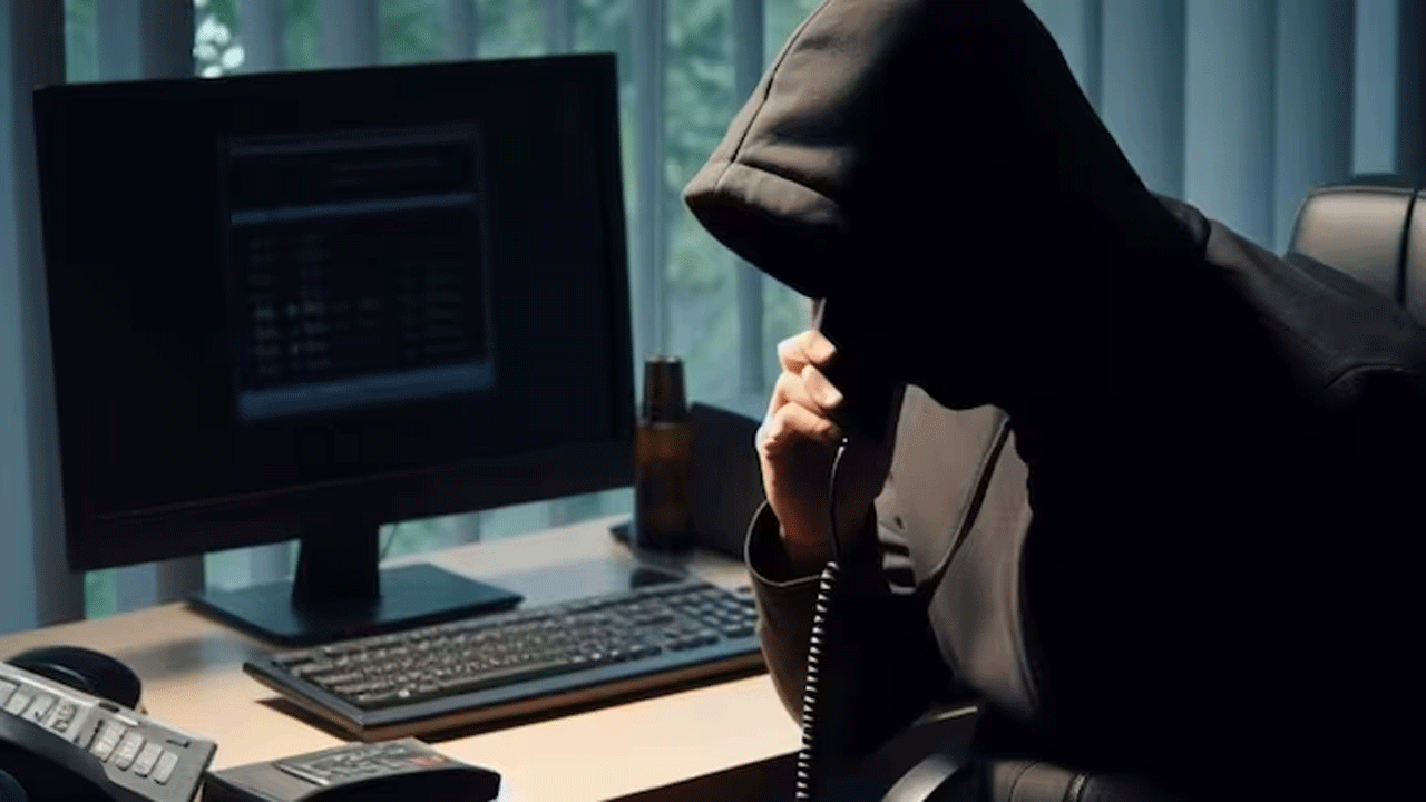 Electricity Bill Scam | ఎల‌క్ట్రిసిటీ బిల్ స్కామ్ : వృద్ధుడికి రూ. 7.35 ల‌క్ష‌ల టోక‌రా