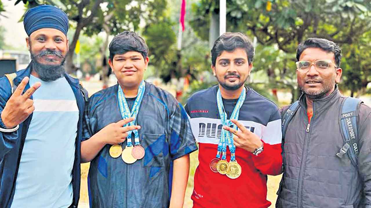 మెరిసిన మన షూటర్లు