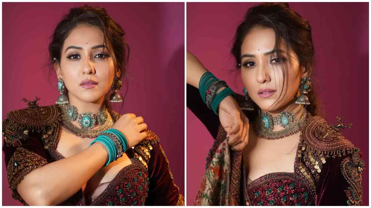 Neeti Mohan | ట్రెడిషనల్ డ్రెస్‌లో కేకపుట్టిస్తున్న నీతి మోహన్..