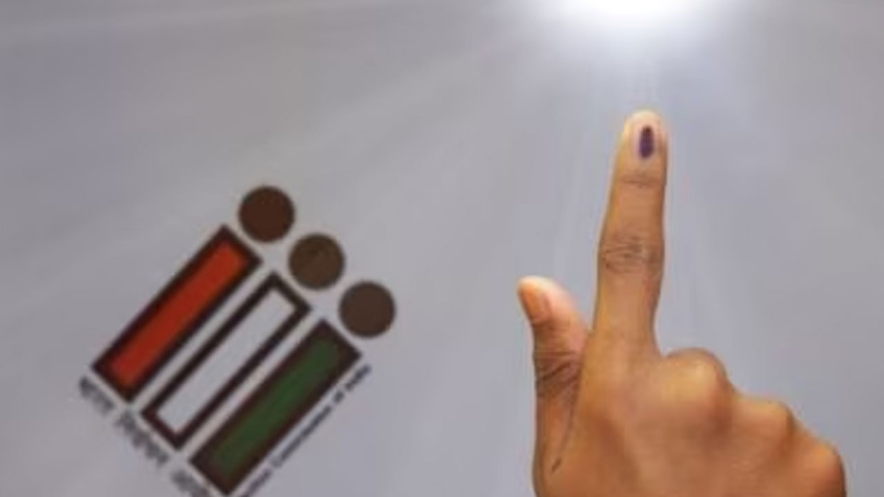 ఎన్నికల బరిలో 276 మంది