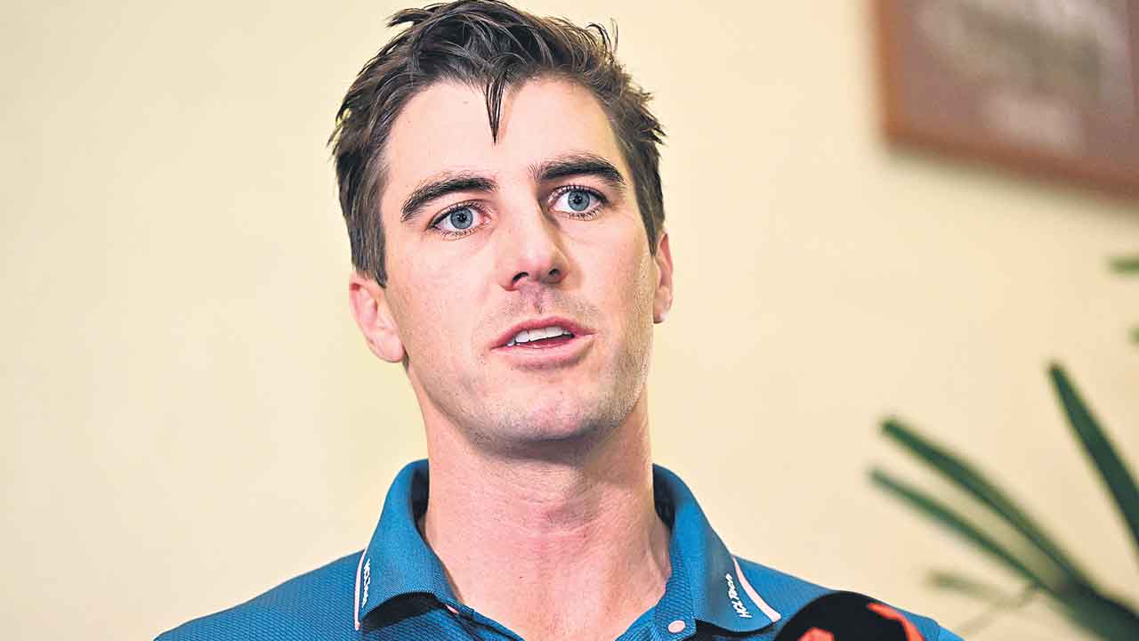 లైబ్రరీలా స్టేడియం: కమిన్స్‌