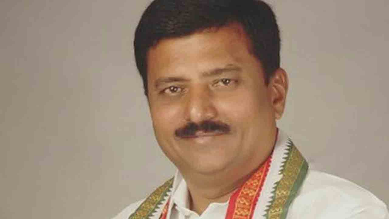 NarayanKhed | నారాయణ్‌ ఖేడ్‌లో అభ్యర్థిని మార్చిన కాంగ్రెస్‌.. సురేష్‌ షెట్కార్‌కు బదులుగా బరిలో పట్లోళ్ల