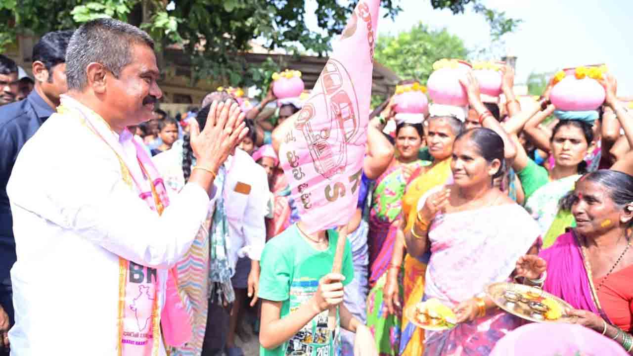 కాంగ్రెస్‌కు ఓటేస్తే ఢిల్లీకి తాకట్టు