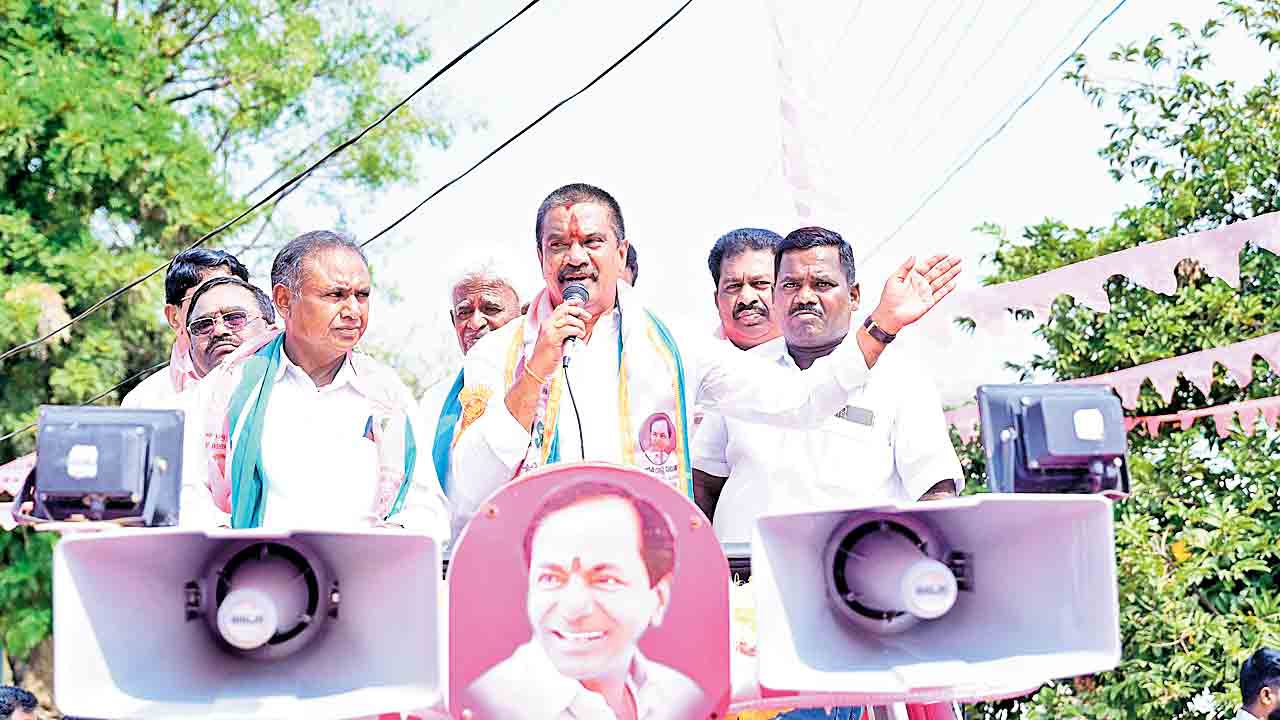 దళితబంధుపై ఆందోళన వద్దు