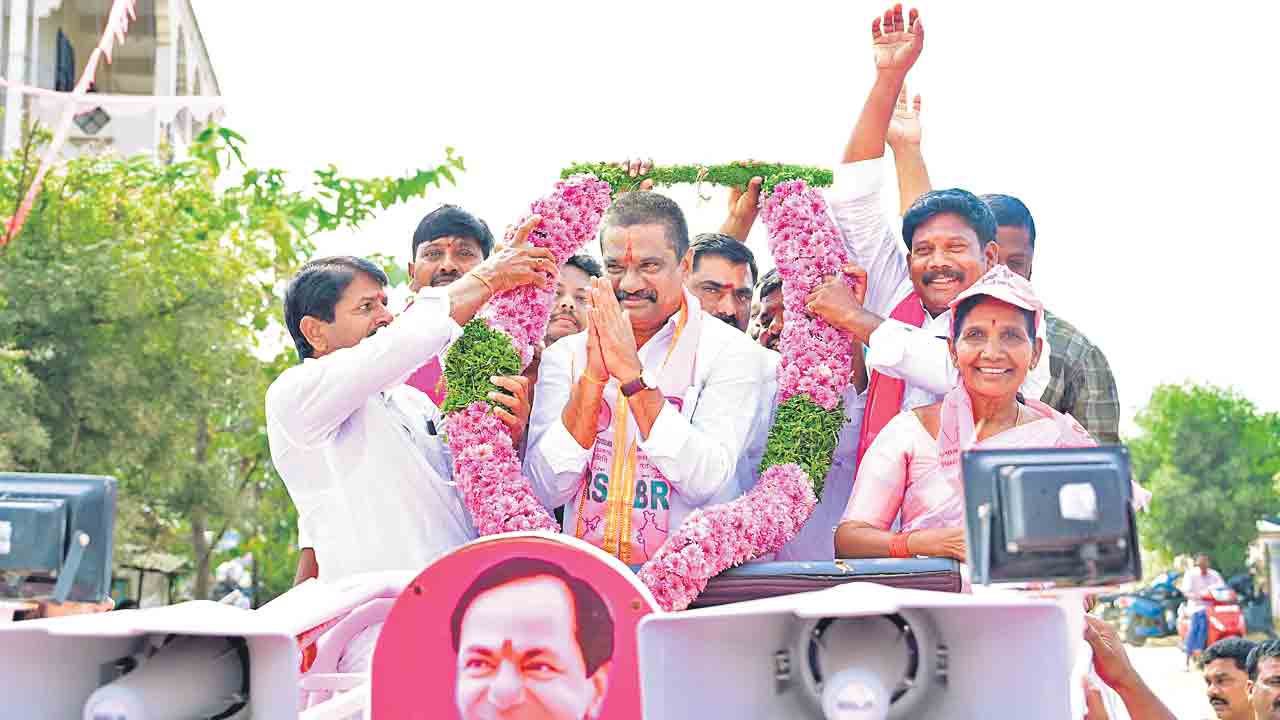 కాంగ్రెస్‌ దొంగ మాటలు నమ్మొద్దు : మంత్రి వేముల