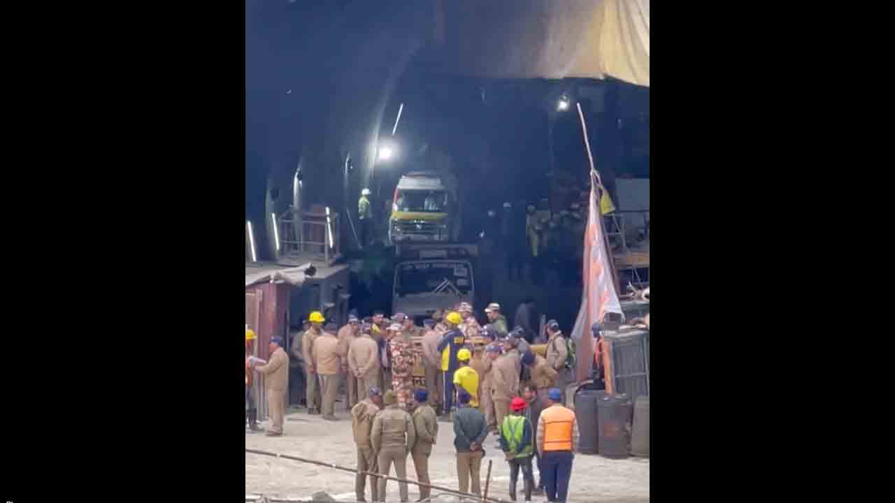 Uttarakashi tunnel | ఈ రాత్రికే ‘సొరంగ’ బాధితులు బయటికి వచ్చే ఛాన్స్‌.. రిషికేశ్‌ ఎయిమ్స్‌లో 41 పడకలతో స్పెషల్‌ వార్డు సిద్ధం.. Video