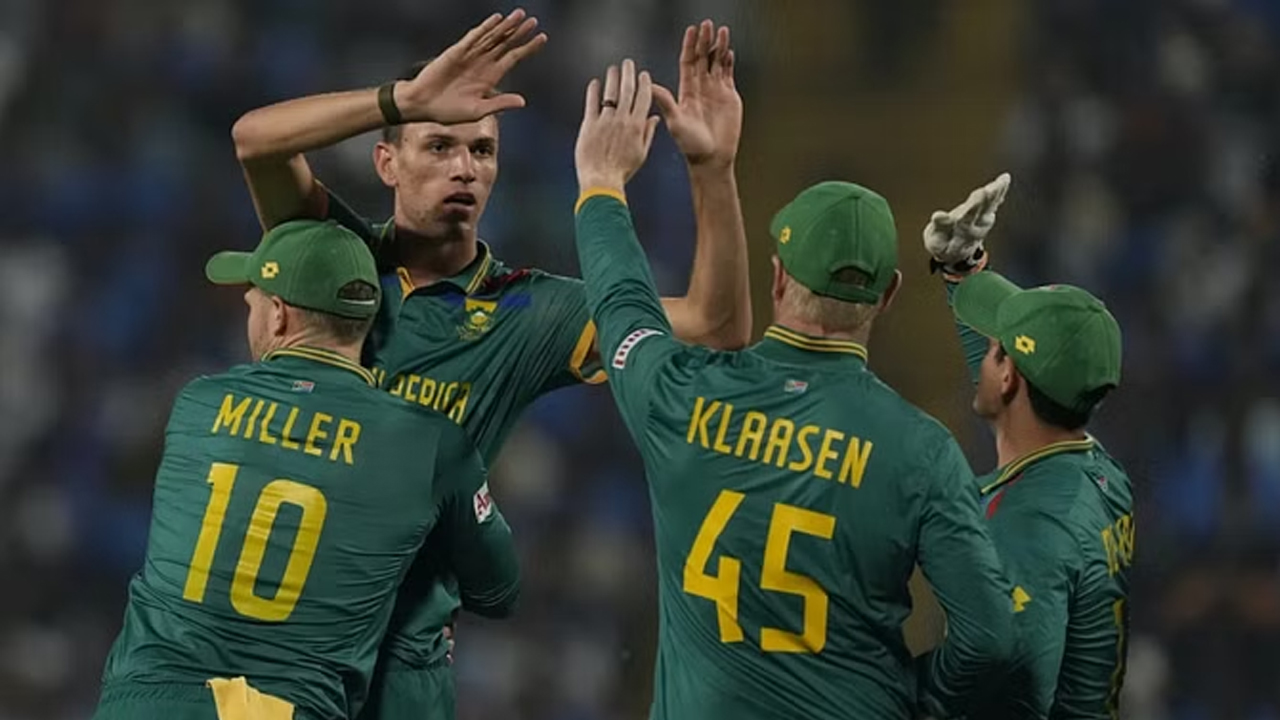 SA Vs NZ | సెమీస్లోకి దక్షిణాఫిక్రా.. న్యూజిలాండ్పై 190 పరుగుల తేడాతో ఘన విజయం..
